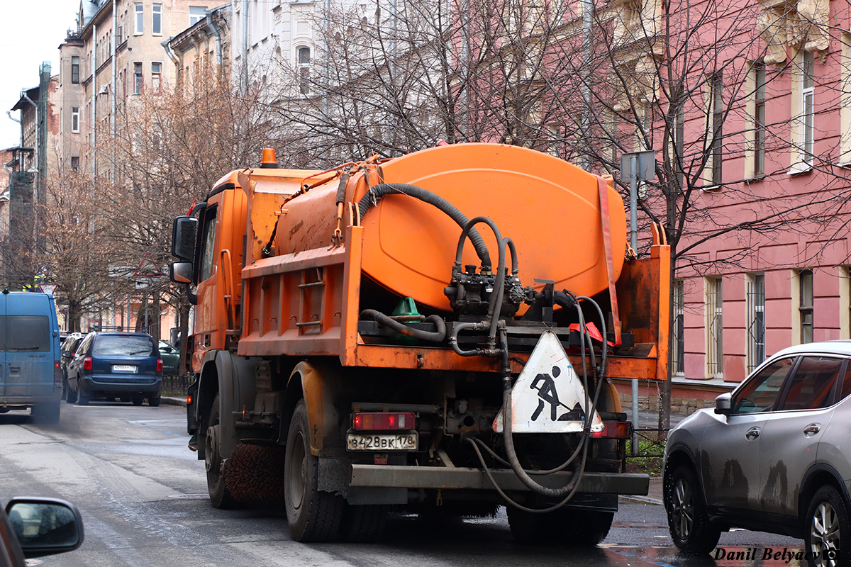 Санкт-Петербург, № 916 — Mercedes-Benz Actros ('2009) 2041