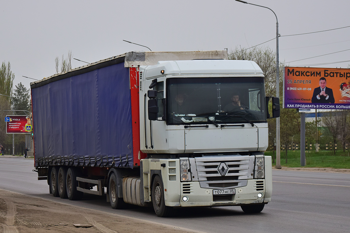 Дагестан, № Т 077 НС 05 — Renault Magnum ('2005)