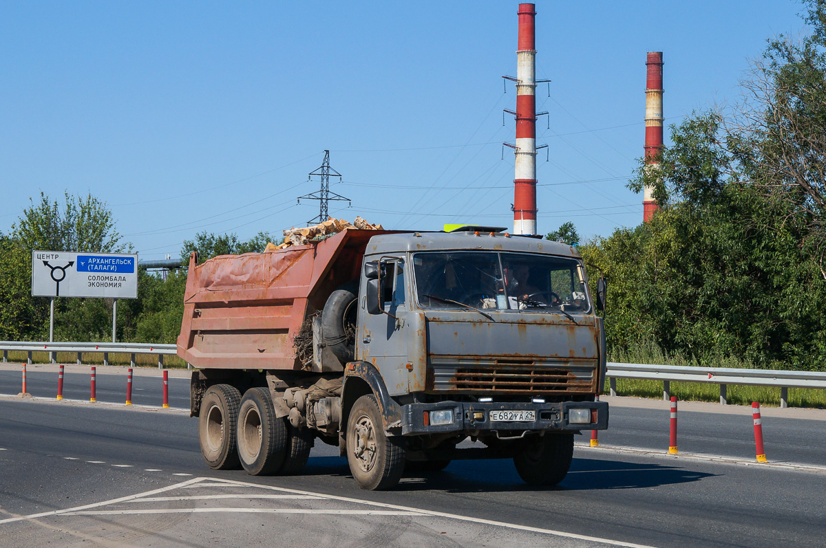 Архангельская область, № Е 682 УА 29 — КамАЗ-5410