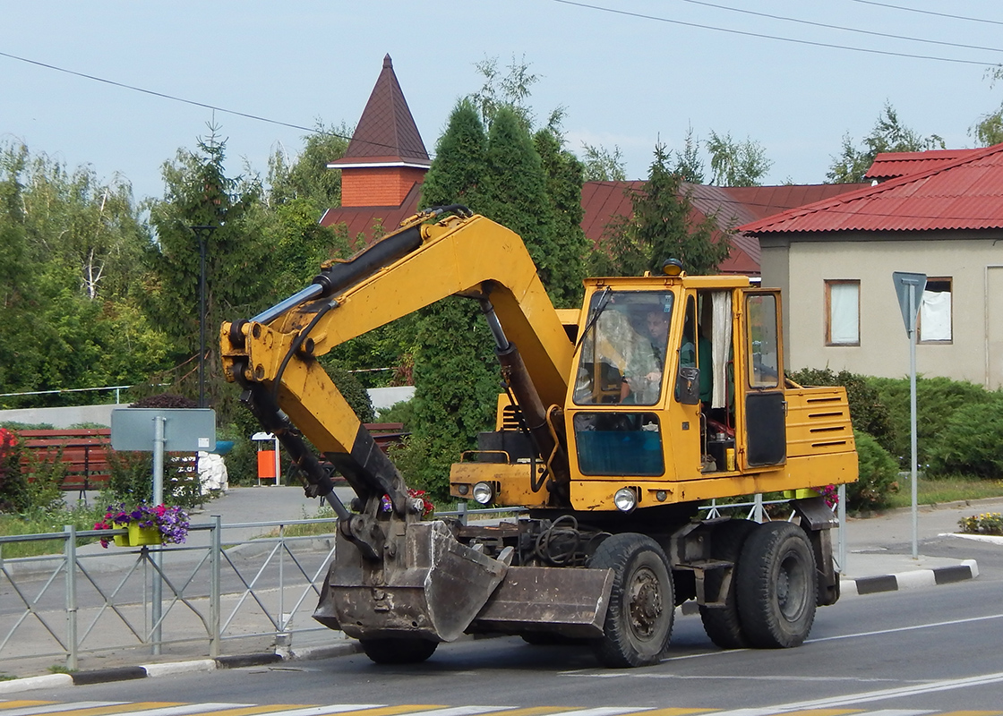 Белгородская область, № 7493 ЕХ 31 — ЭО-3323