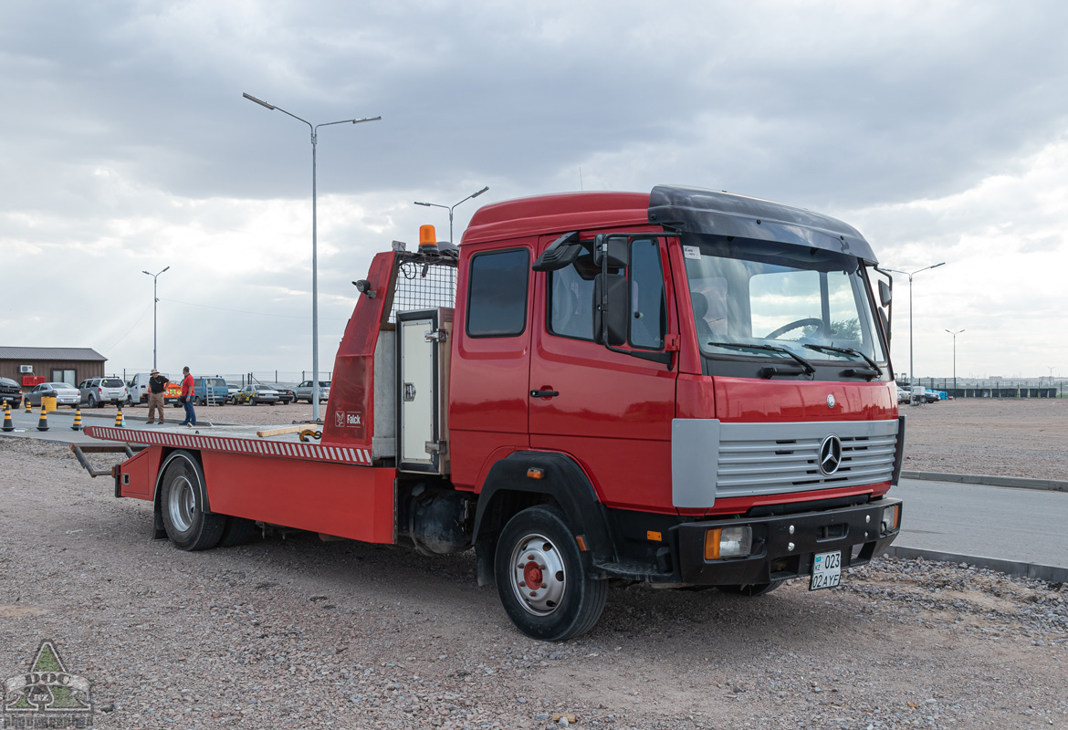 Алматы, № 023 AYF 02 — Mercedes-Benz LK 814