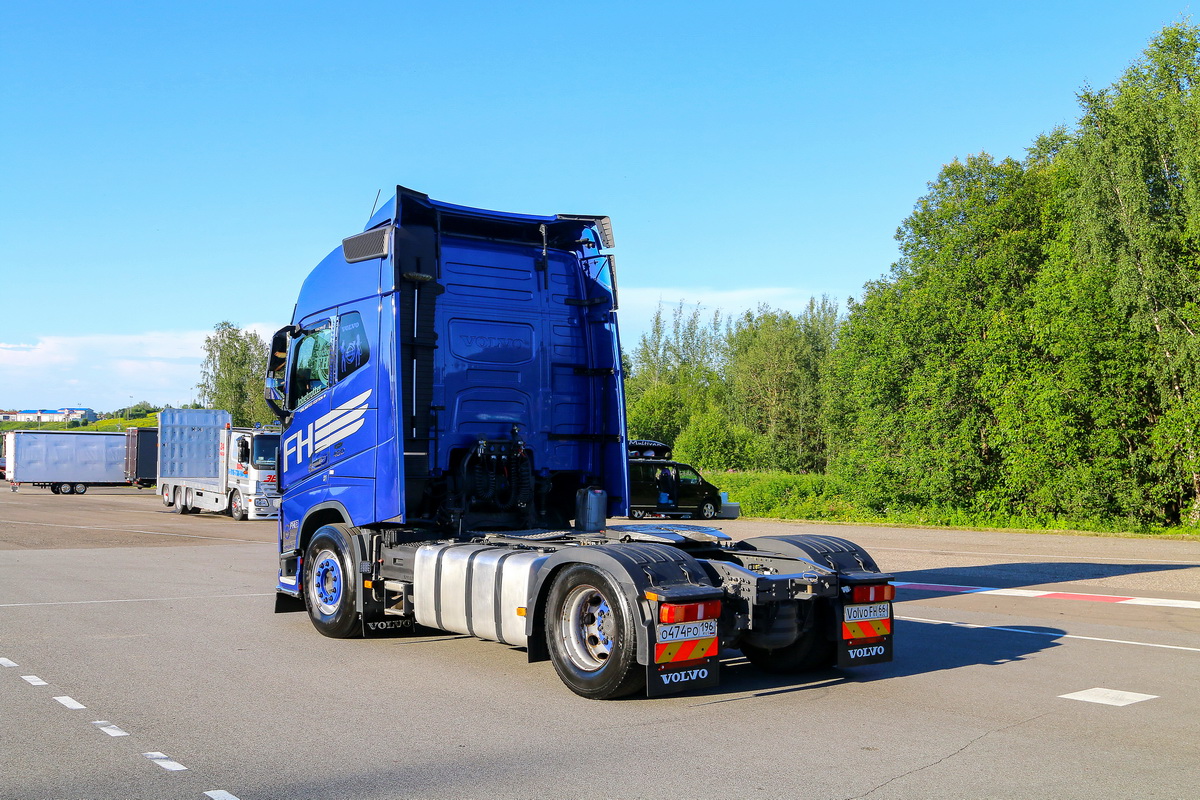 Свердловская область, № О 474 РО 196 — Volvo ('2012) FH.460 [X9P]; Volvo ('2012) FH "Unlimited Edition" (Московская область); Московская область — Фестиваль TruckDay 2024 — июнь