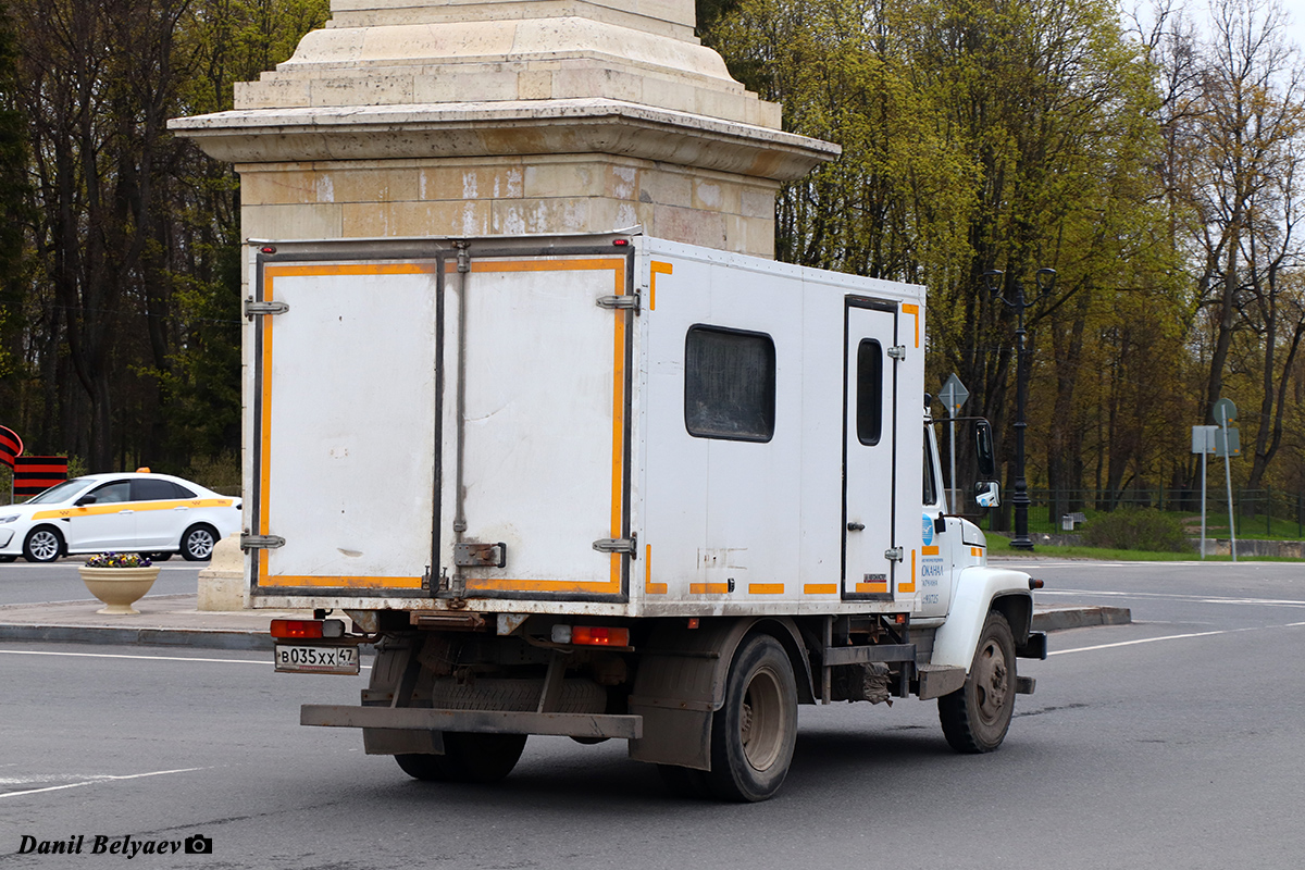 Ленинградская область, № В 035 ХХ 47 — ГАЗ-33098