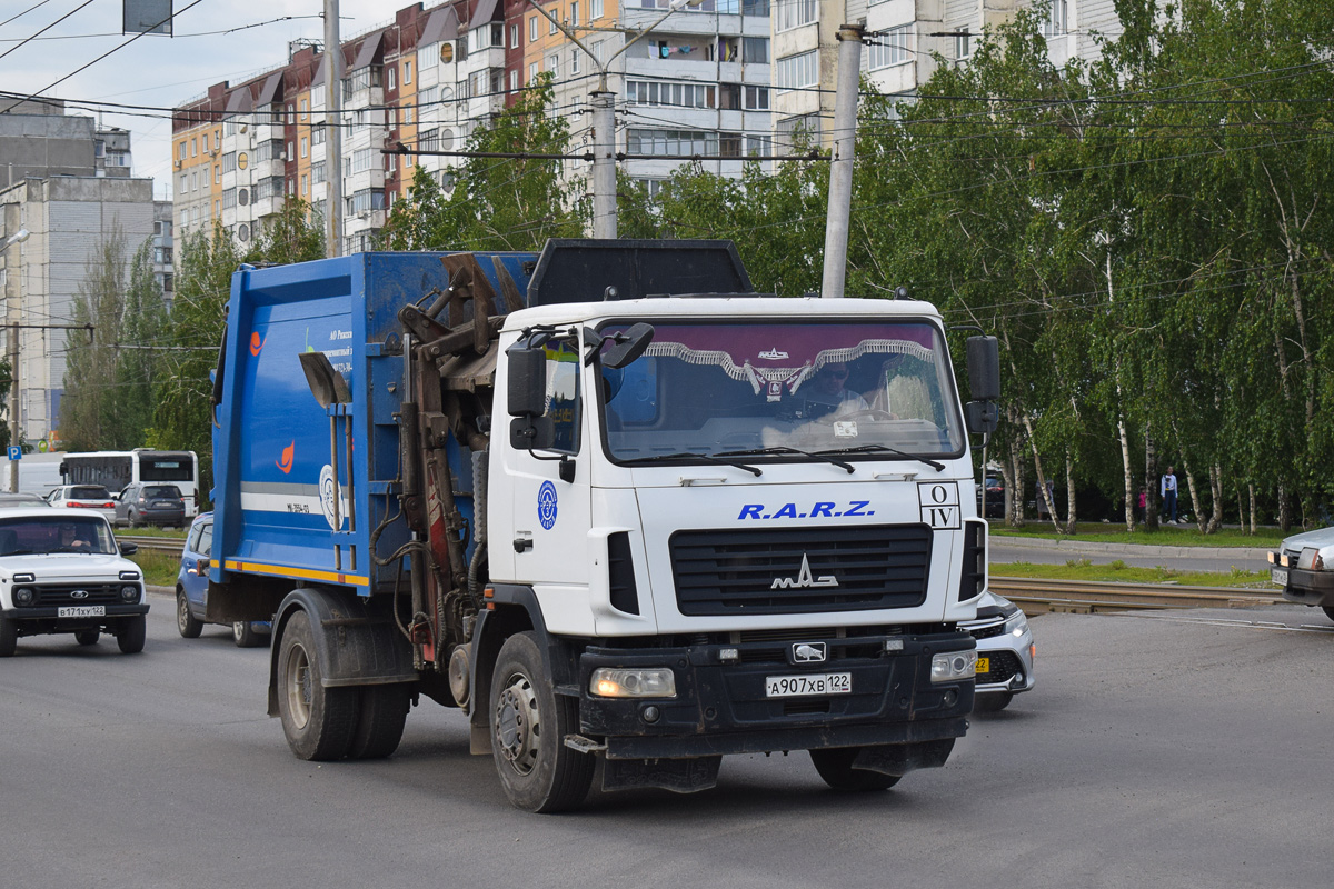 Алтайский край, № А 907 ХВ 122 — МАЗ-534025