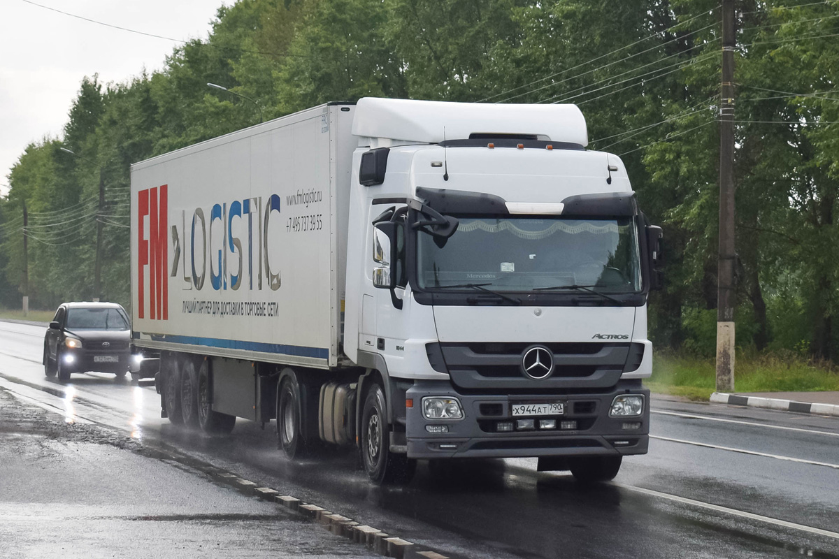 Московская область, № Х 944 АТ 790 — Mercedes-Benz Actros '09 1844 [Z9M]