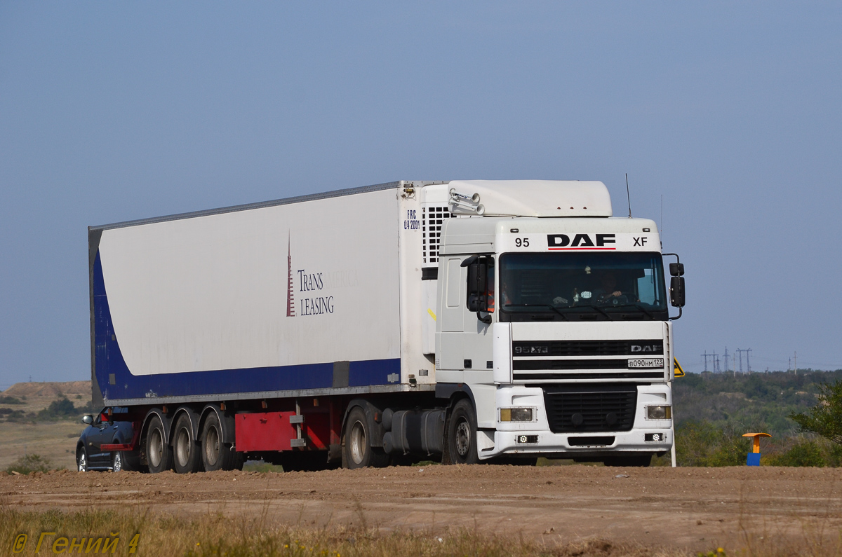 Краснодарский край, № В 090 НМ 123 — DAF 95XF FT