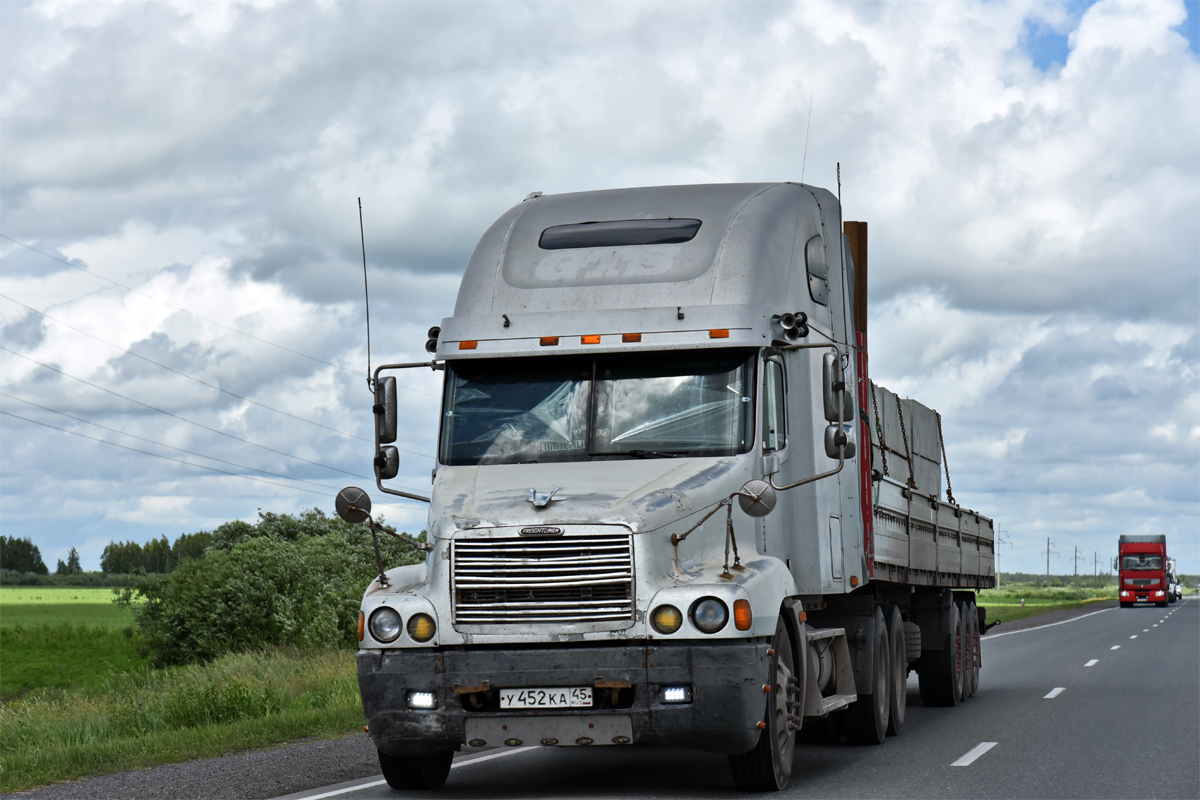 Курганская область, № У 452 КА 45 — Freightliner Century Class