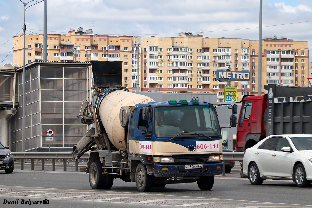 Краснодарский край, № У 160 РР 193 — Hino Ranger