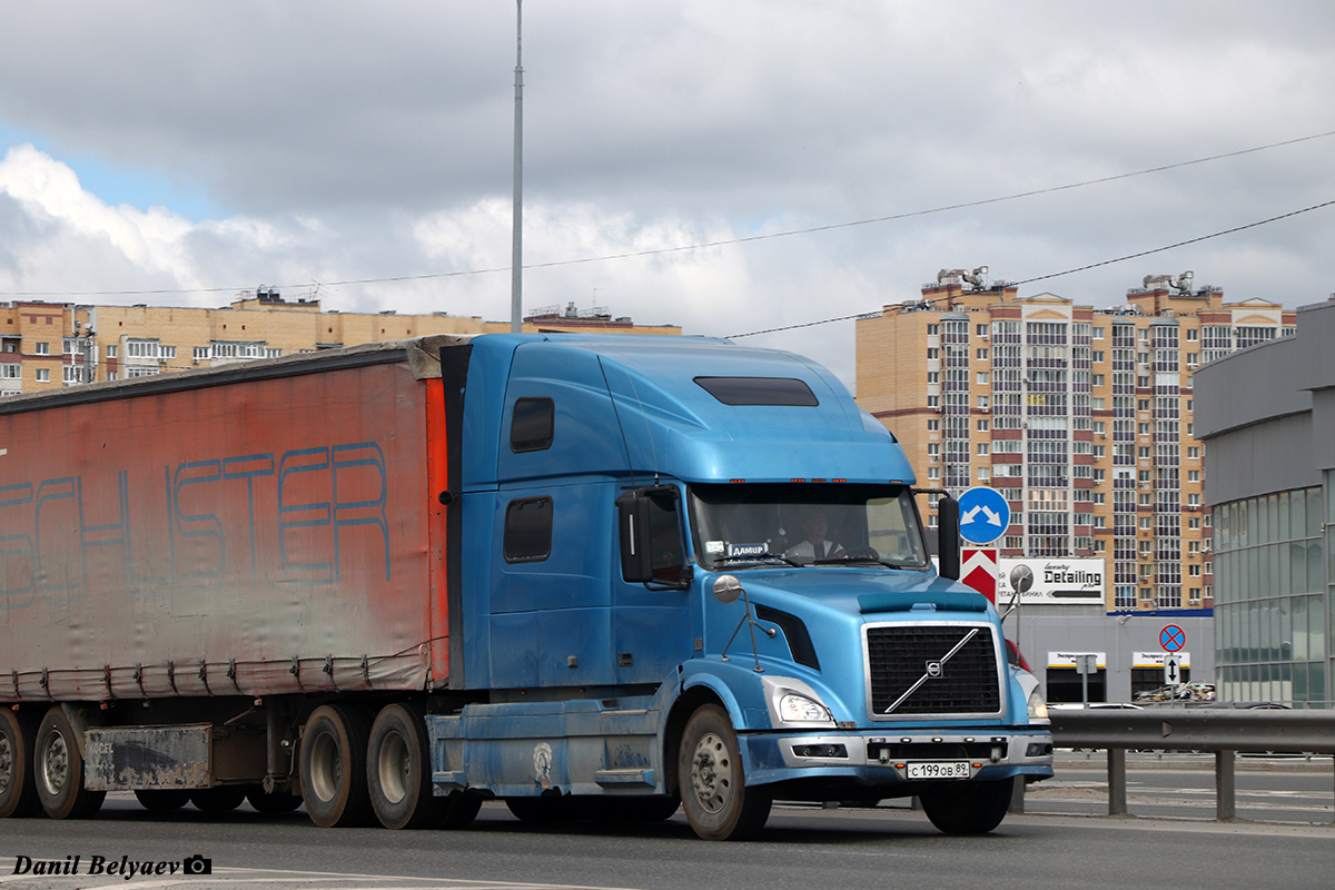 Ямало-Ненецкий автоном.округ, № С 199 ОВ 89 — Volvo VNL780