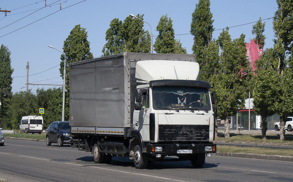 Волгоградская область, № М 079 НЕ 134 — МАЗ-437040 "Зубрёнок"