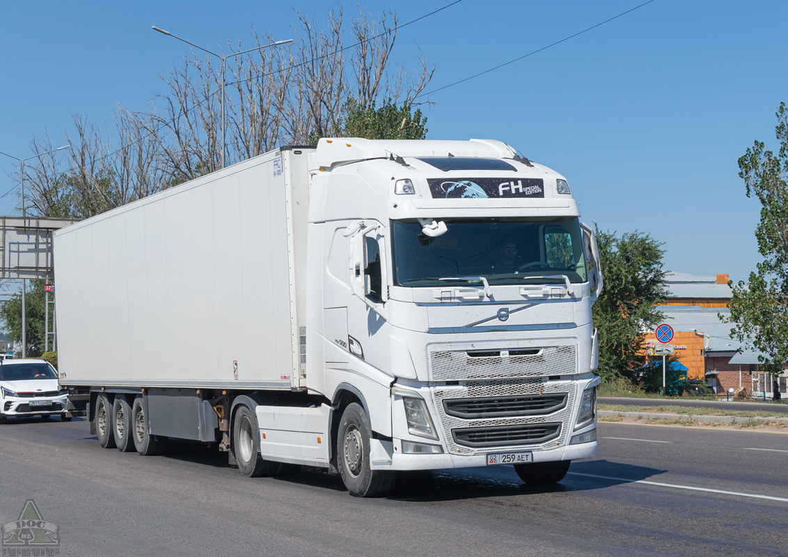 Киргизия, № 02 259 AET — Volvo ('2012) FH.500