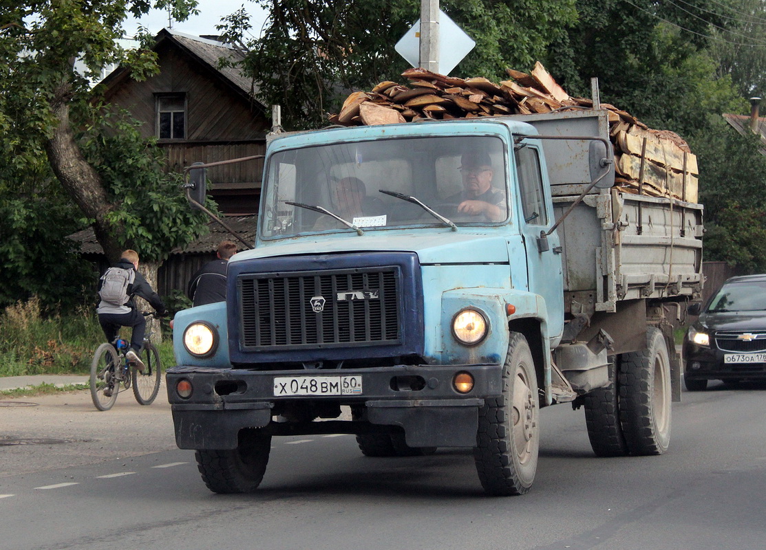 Псковская область, № Х 048 ВМ 60 — ГАЗ-33072