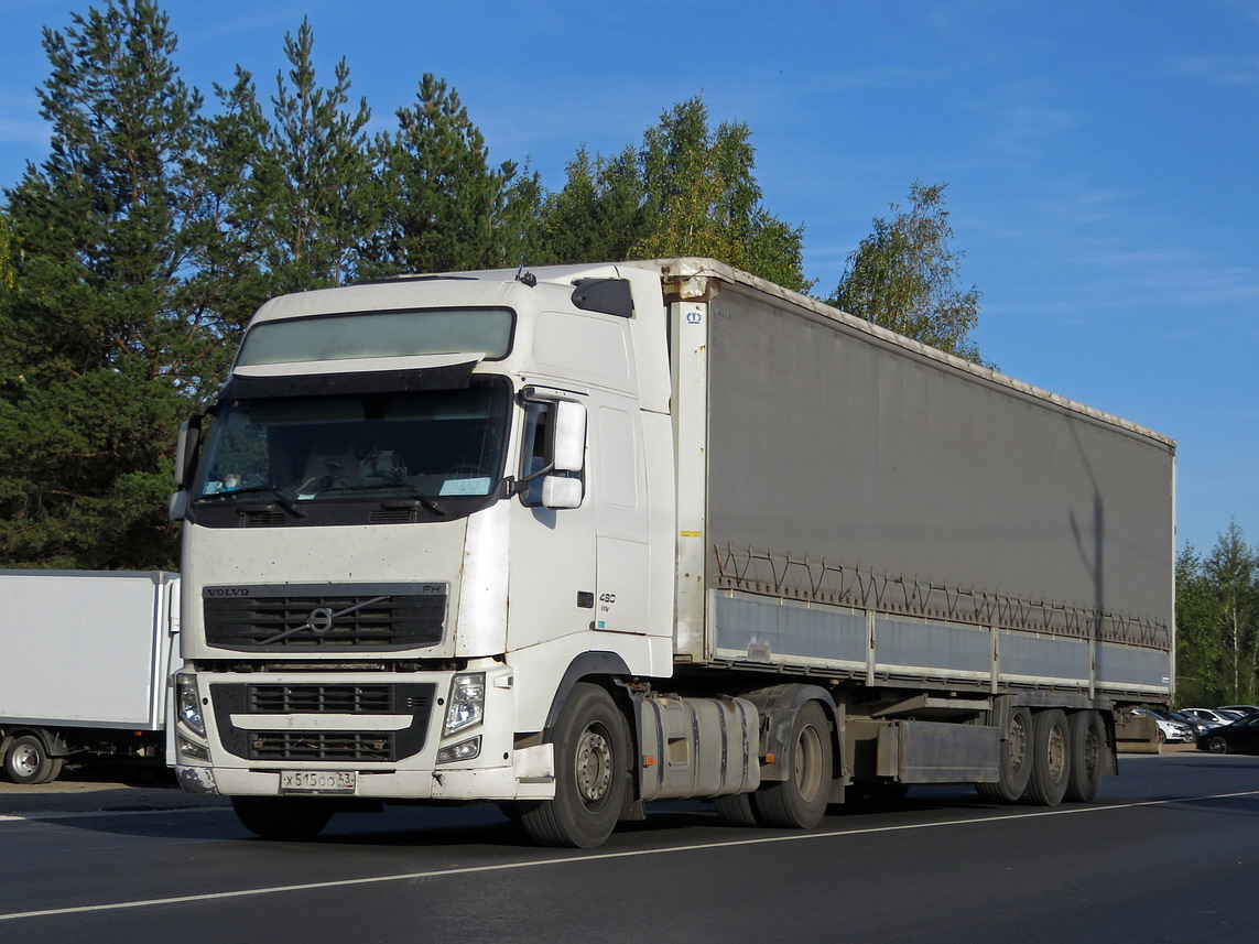 Кировская область, № Х 515 ОО 43 — Volvo ('2008) FH.480