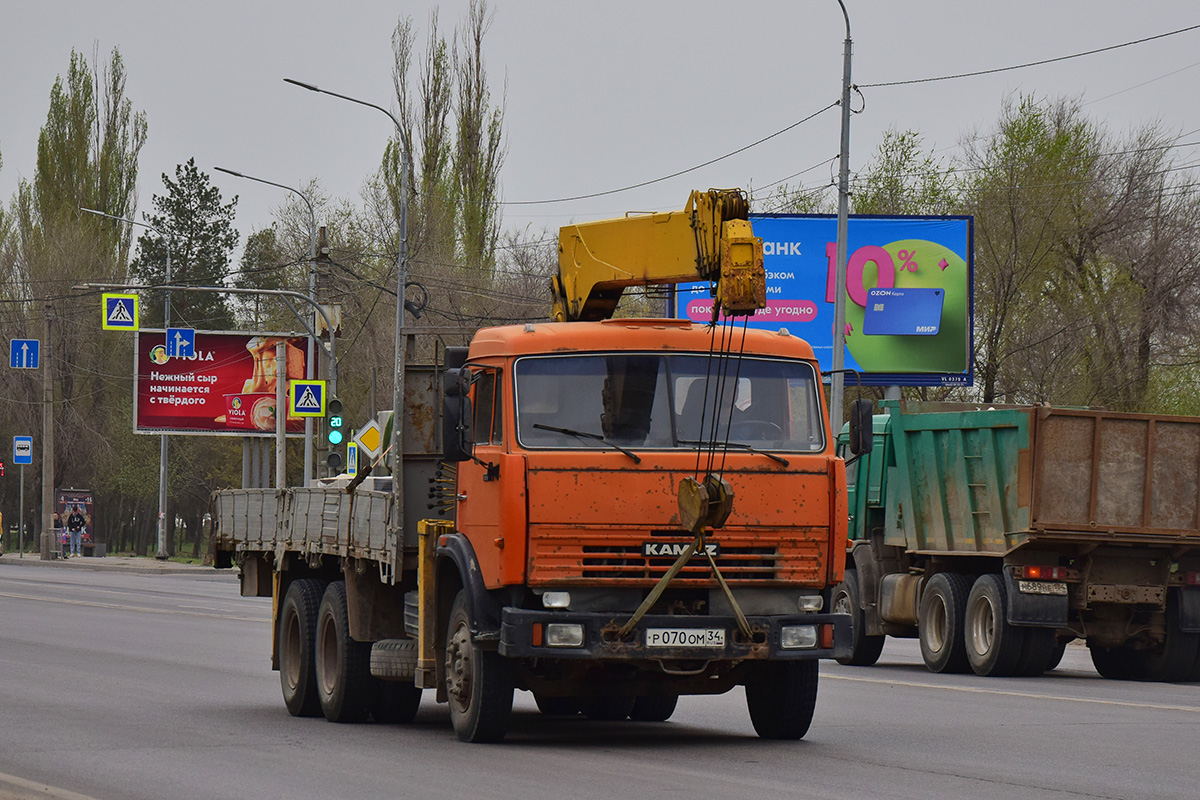 Волгоградская область, № Р 070 ОМ 34 — КамАЗ-53215-15 [53215R]