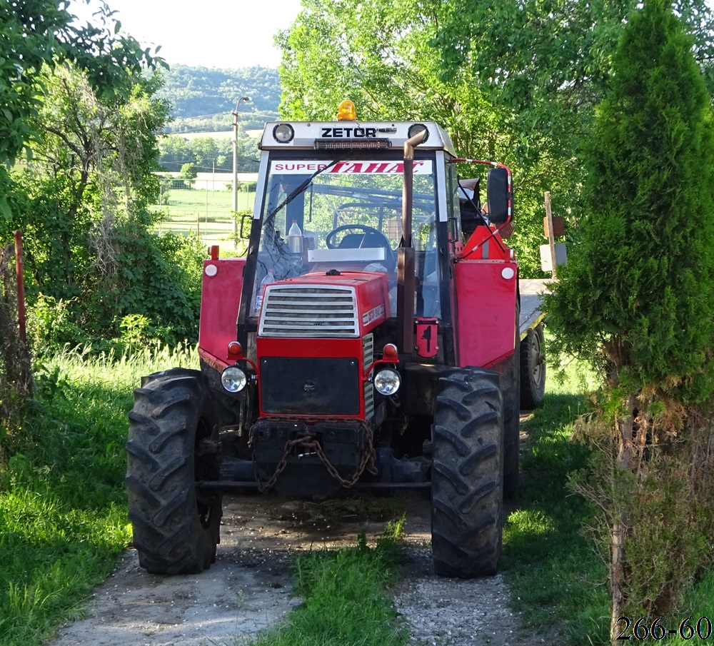 Словакия, № LV-526AD — Zetor 12145