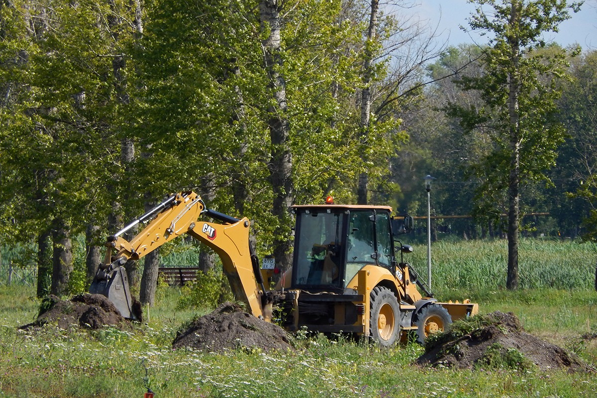 Белгородская область, № 8115 ЕХ 31 — Caterpillar 428