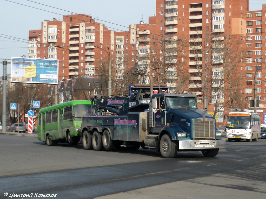 Санкт-Петербург, № В 414 ТО 98 — Kenworth T800