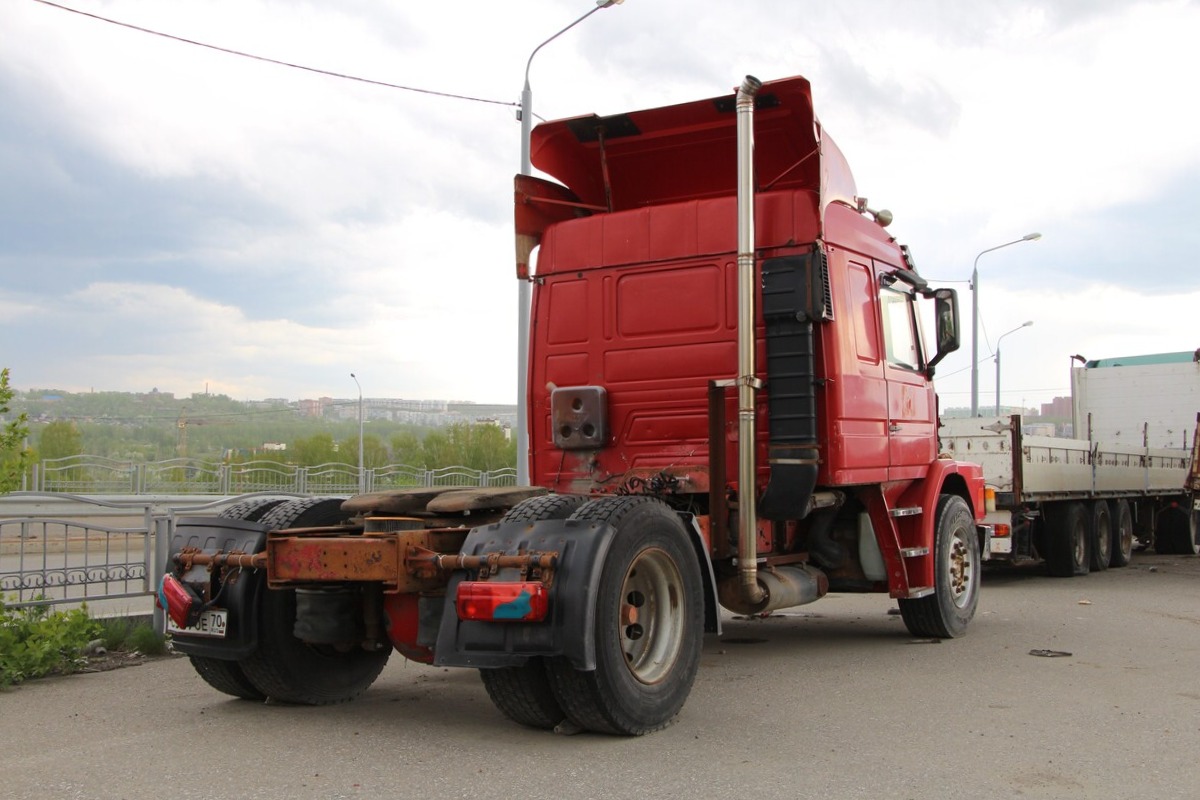 Томская область, № С 599 ОЕ 70 — Scania (II) T-Series 143H