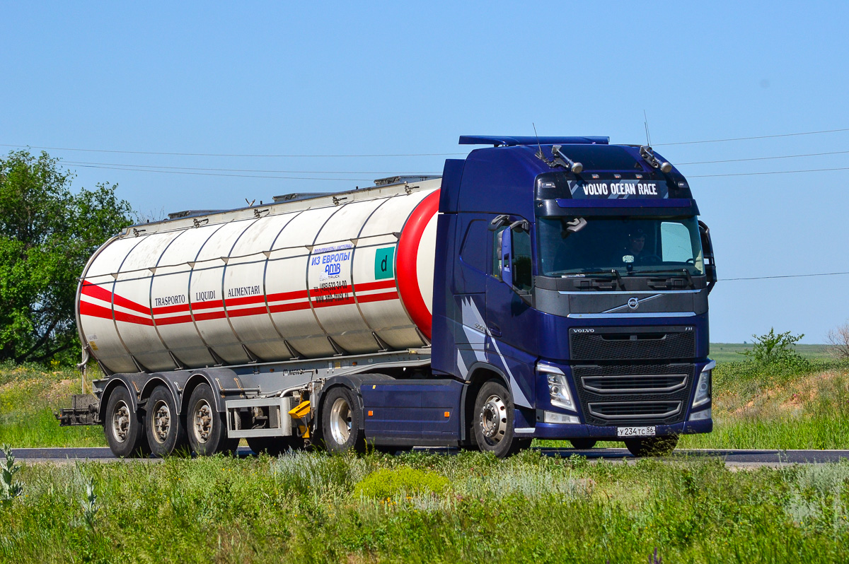 Оренбургская область, № У 234 ТС 56 — Volvo ('2012) FH.500 [X9P]; Volvo ('2012) FH "Volvo Ocean Race" (Волгоградская область)