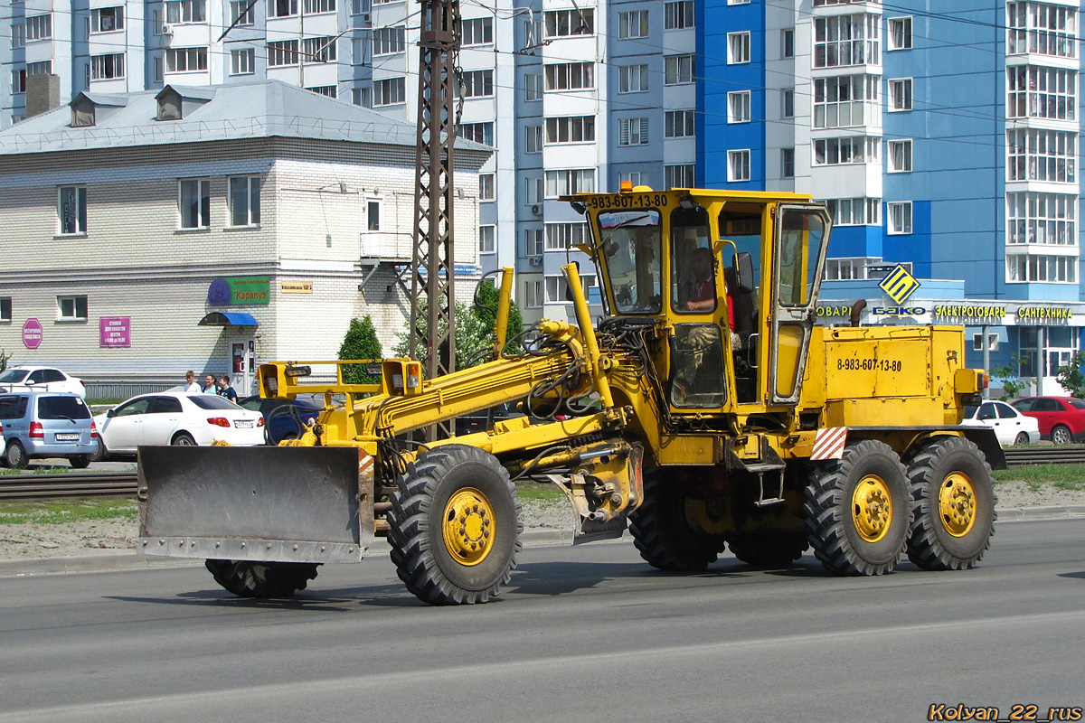 Алтайский край, № 1300 ЕК 22 — ДЗ-143 / ДЗ-180