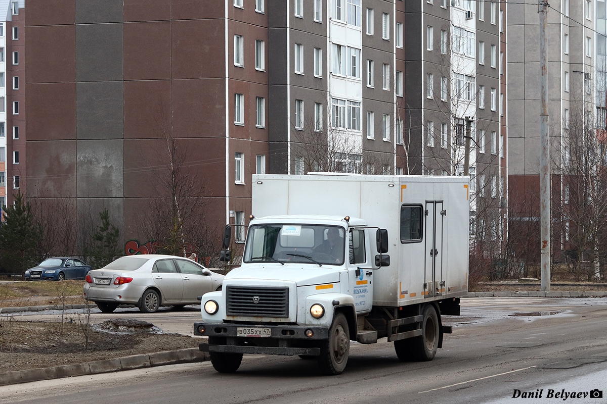 Ленинградская область, № В 035 ХХ 47 — ГАЗ-33098