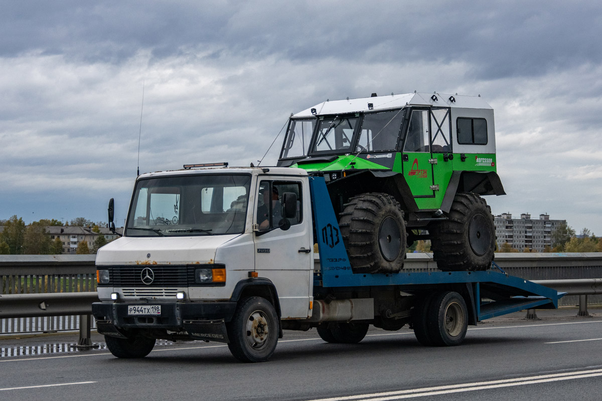 Санкт-Петербург, № Р 944 ТХ 198 — Mercedes-Benz T2 ('1986)