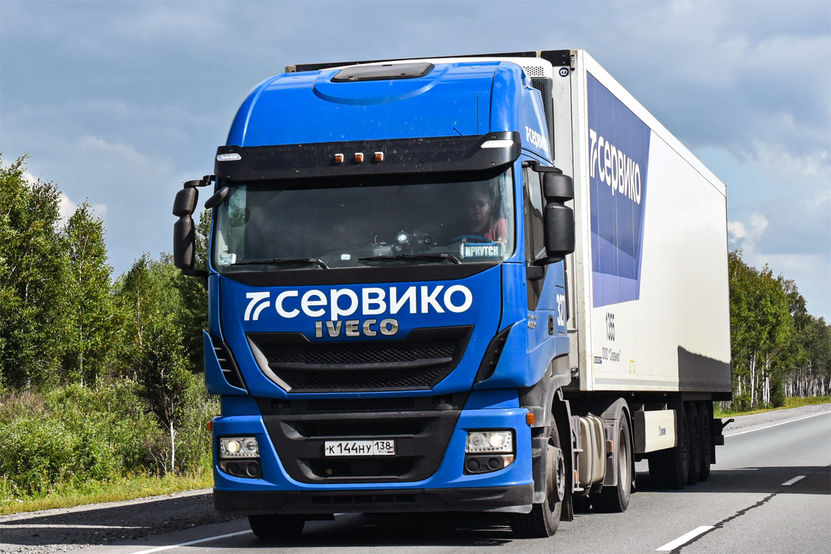 Иркутская область, № 327 — IVECO Stralis ('2012)