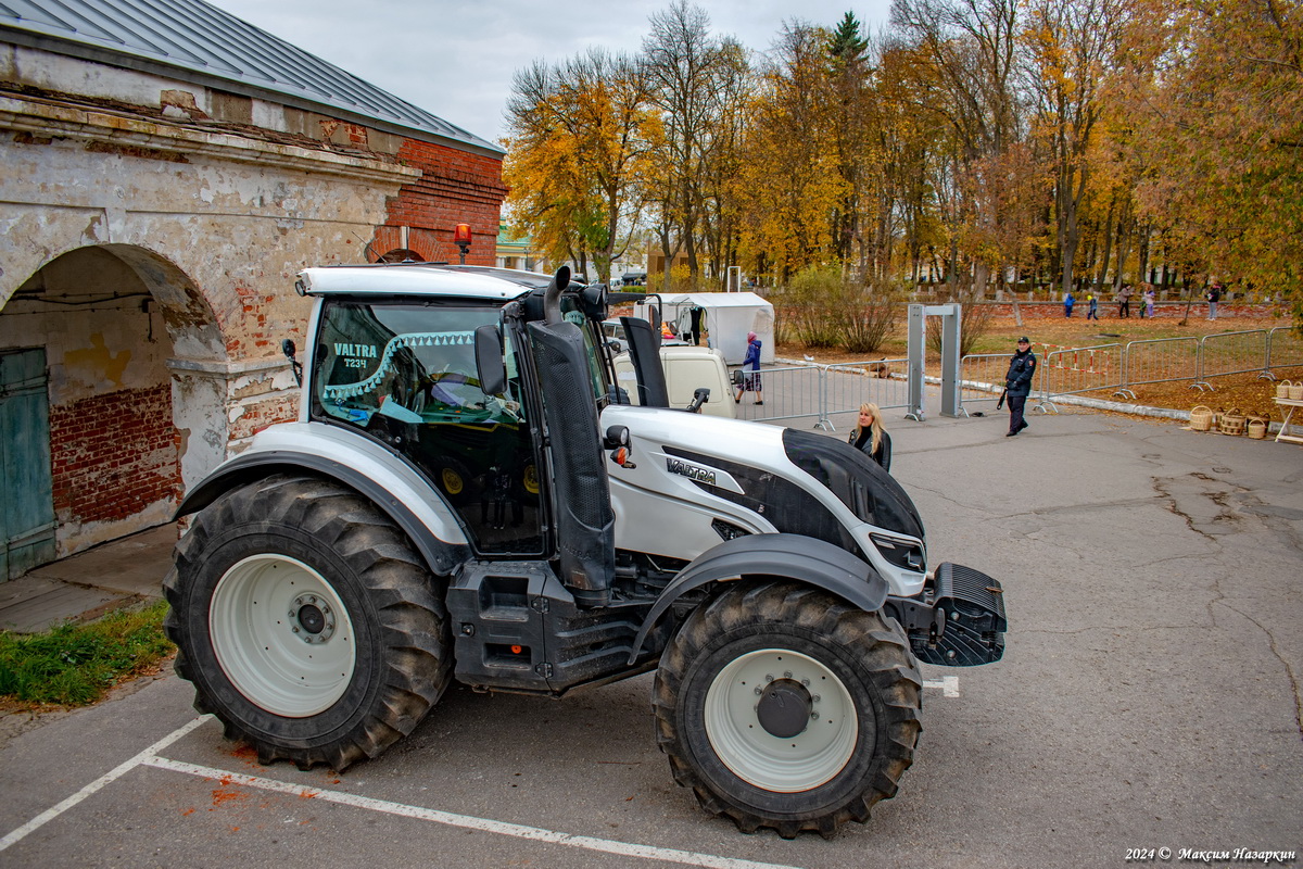 Рязанская область, № 0721 РА 62 — Valtra (общая модель)