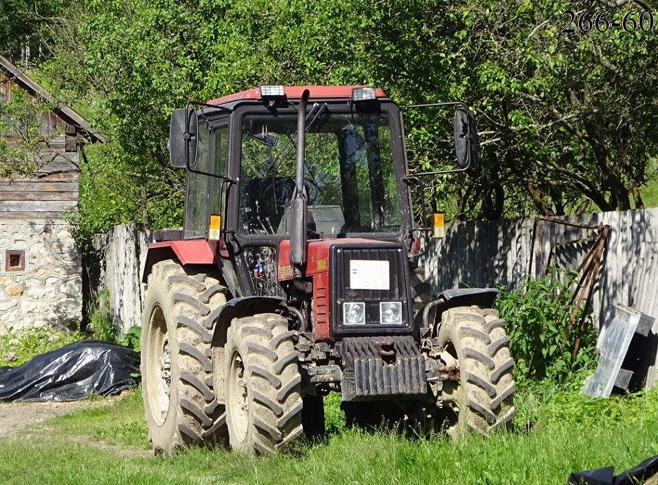 Венгрия, № YIU-821 — Беларус-820.2