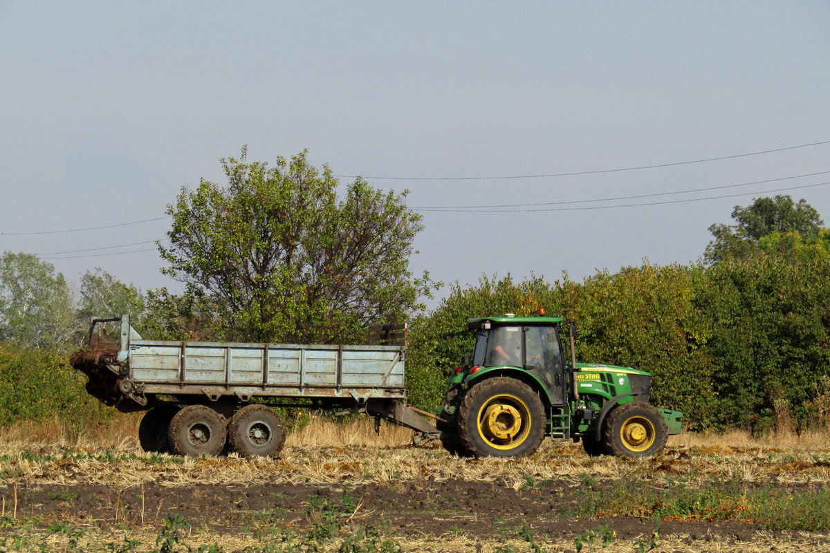 Полтавская область, № 27999 ВІ — John Deere 6135B; Прицепы сельскохозяйственные — Разбрасыватели твёрдых удобрений (общая)