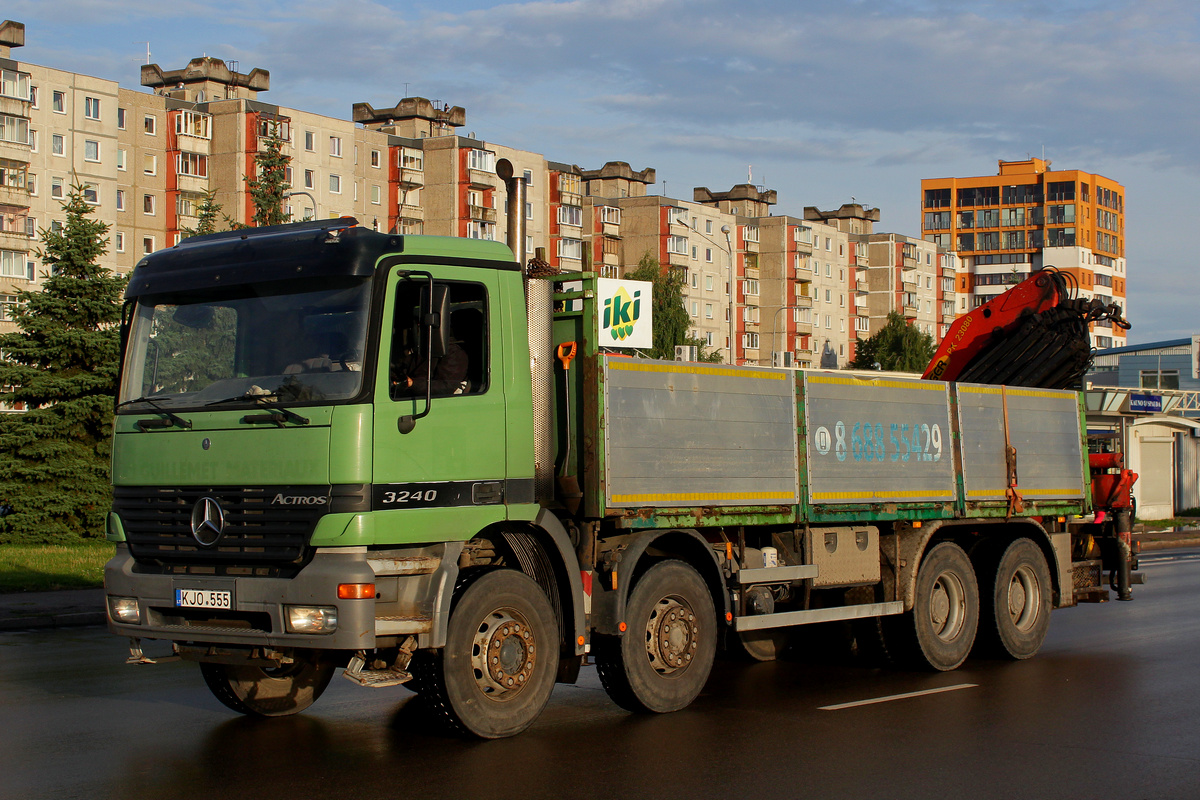 Литва, № KJO 555 — Mercedes-Benz Actros ('1997) 3240