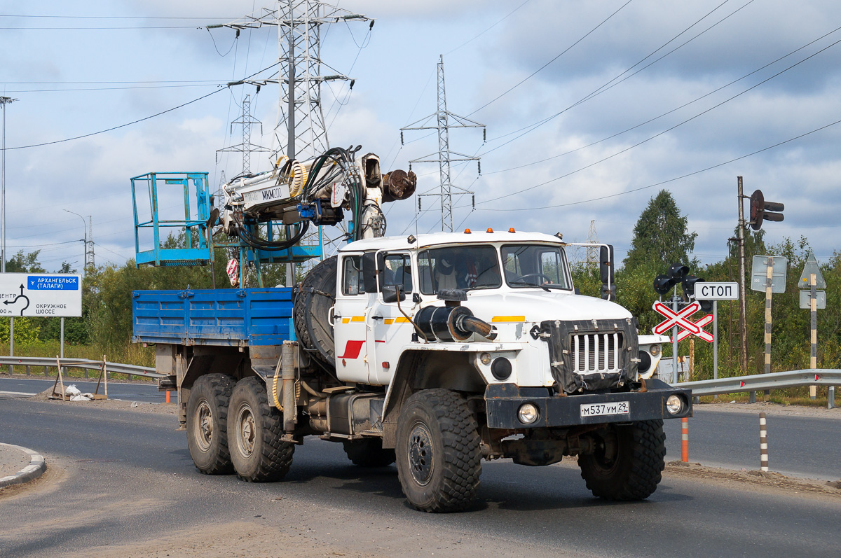 Архангельская область, № М 537 УМ 29 — Урал-4320-60