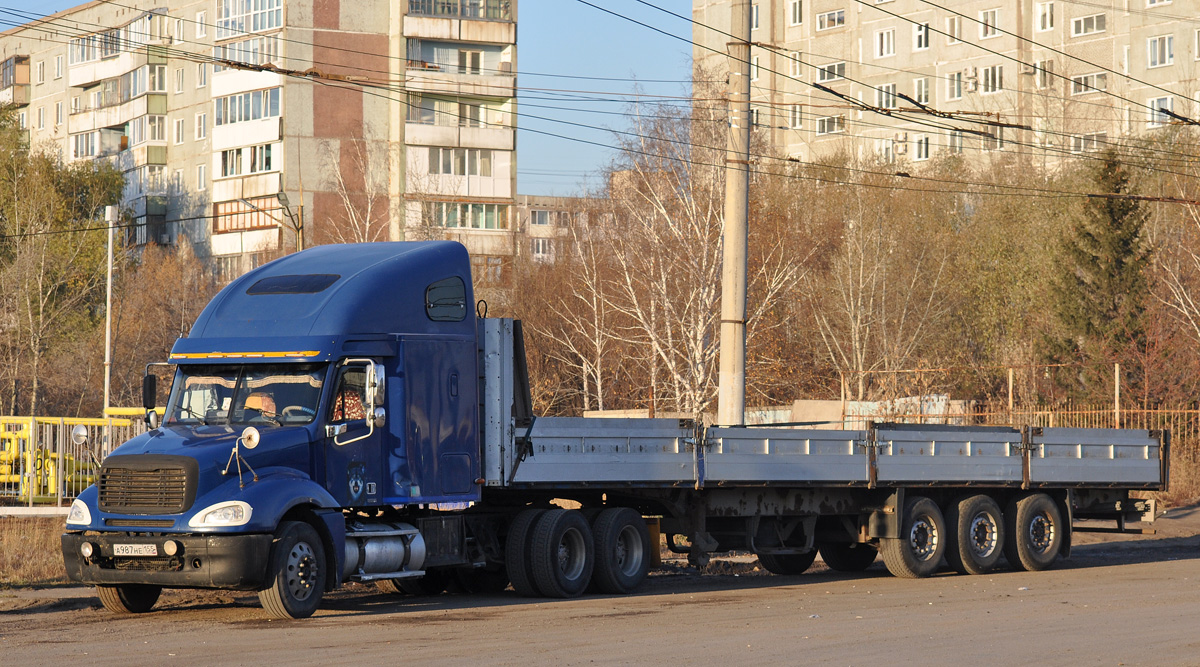 Омская область, № А 987 НЕ 155 — Freightliner Columbia