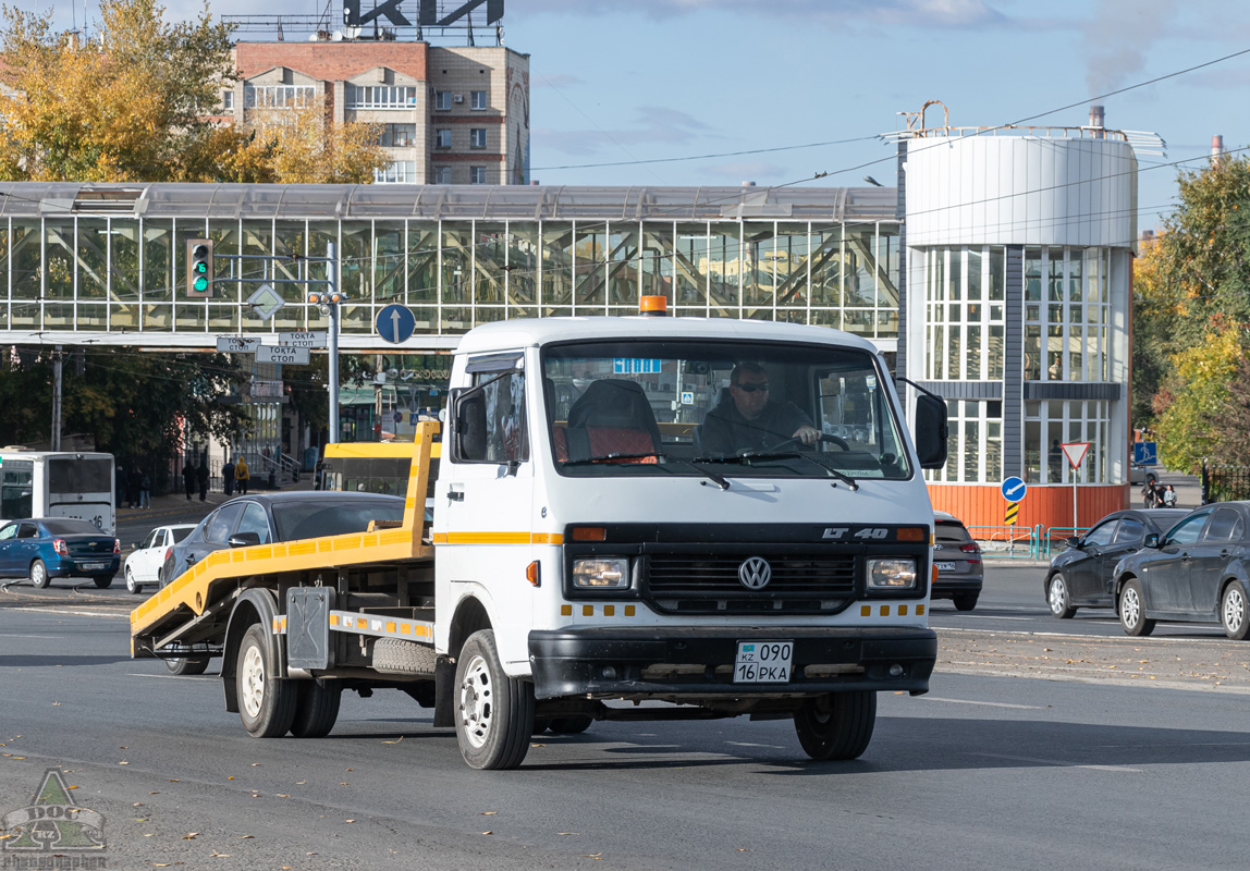 Восточно-Казахстанская область, № 090 PKA 16 — Volkswagen LT40