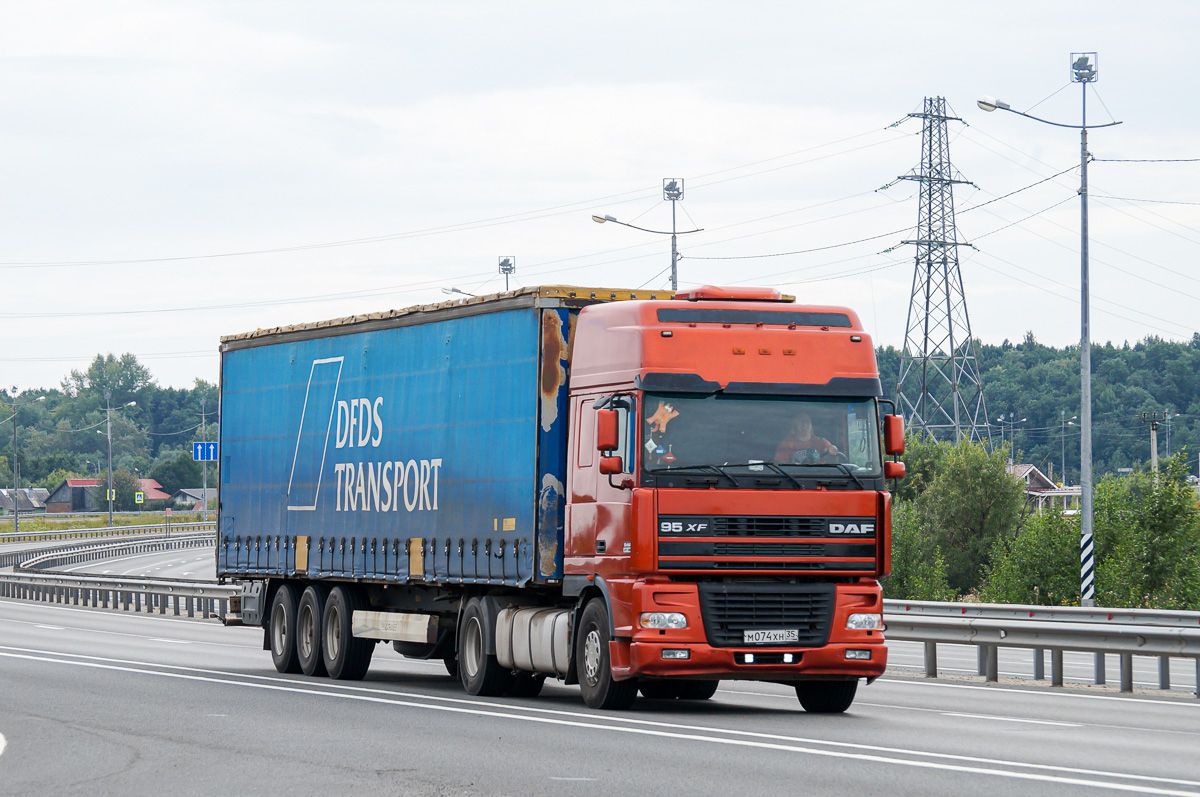 Вологодская область, № М 074 ХН 35 — DAF 95XF FT