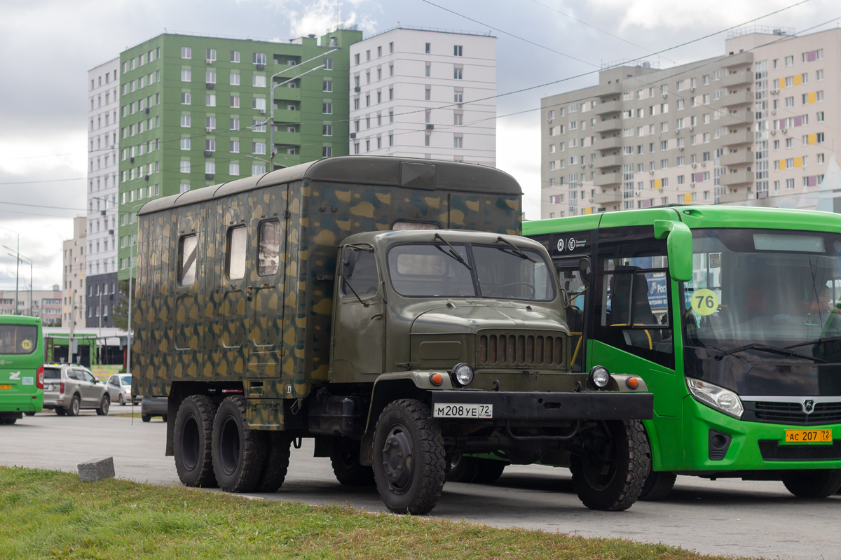 Тюменская область, № М 208 УЕ 72 — Praga V3S