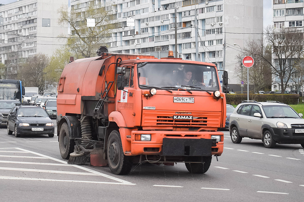 Москва, № М 069 СУ 197 — КамАЗ-53605-D3