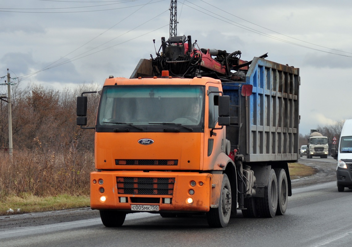 Кемеровская область, № С 005 МК 750 — Ford Cargo ('2003) 2530