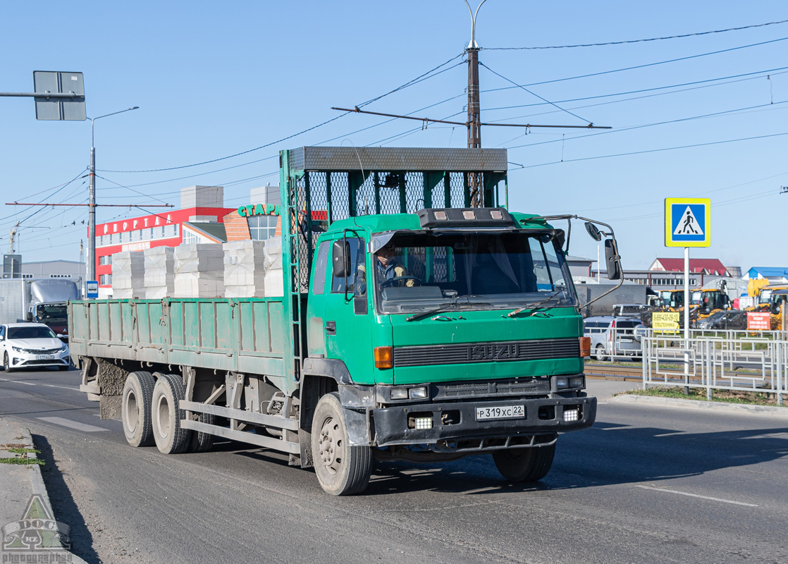 Алтайский край, № Р 319 ХС 22 — Isuzu Giga (общая модель)