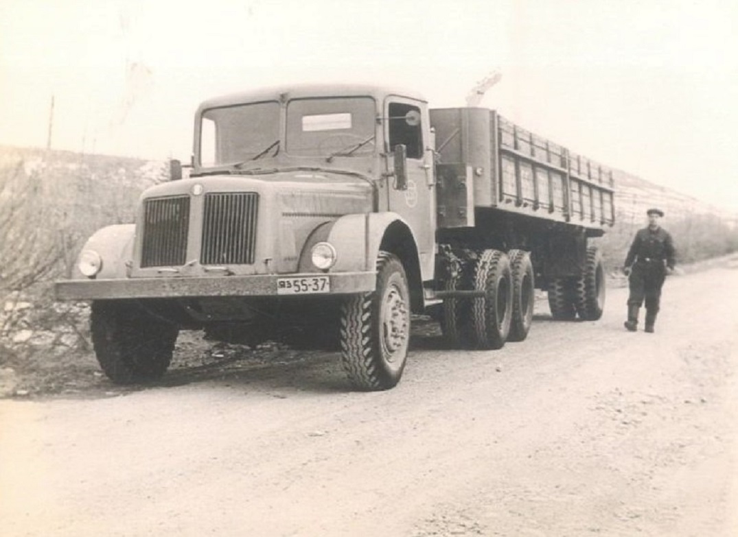 Саха (Якутия), № ЯЗ 55-37 — Tatra 111; Саха (Якутия) — Исторические фотографии (Автомобили)