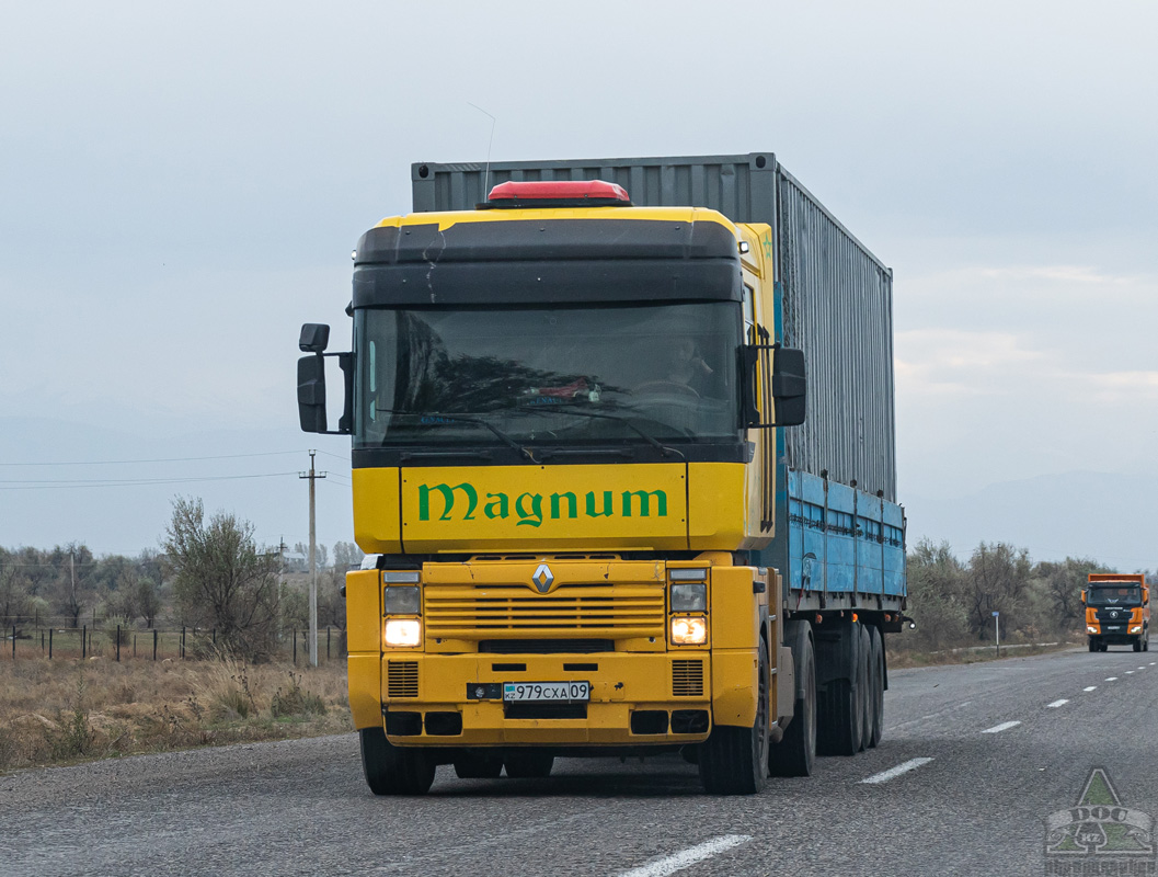 Карагандинская область, № 979 CXA 09 — Renault Magnum E-Tech ('2001)