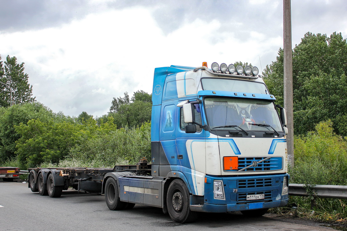 Санкт-Петербург, № М 111 ЕК 178 — Volvo ('2002) FH12.500