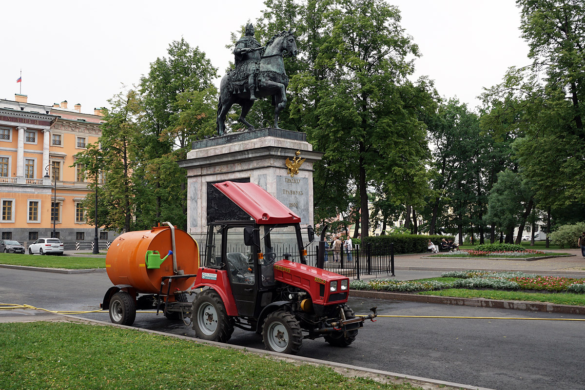 Санкт-Петербург, № 0728 СВ 78 — Беларус-320