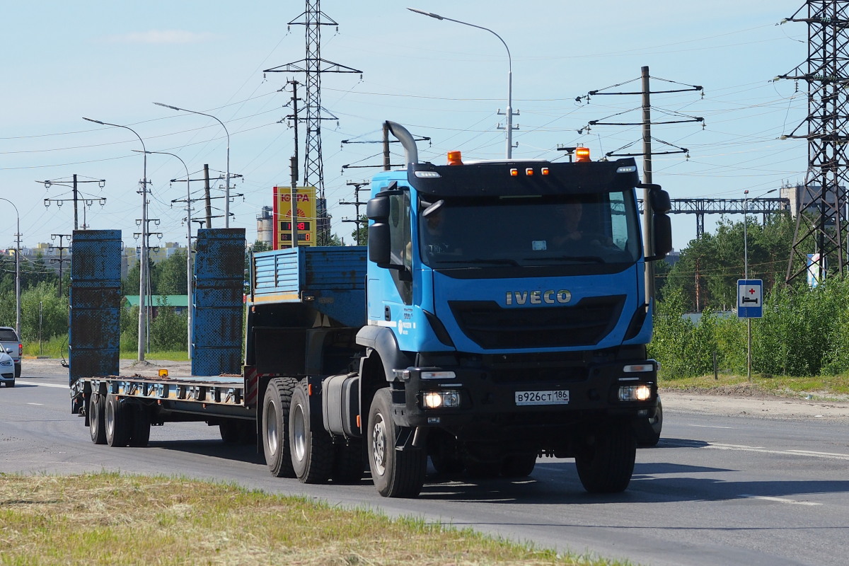 Ханты-Мансийский автоном.округ, № В 926 СТ 186 — IVECO-AMT Trakker ('2013)