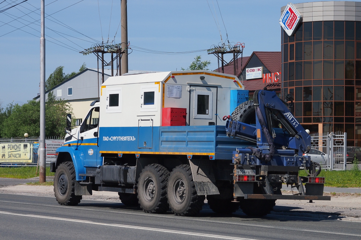 Ханты-Мансийский автоном.округ, № В 704 УА 186 — Урал NEXT 4320-72