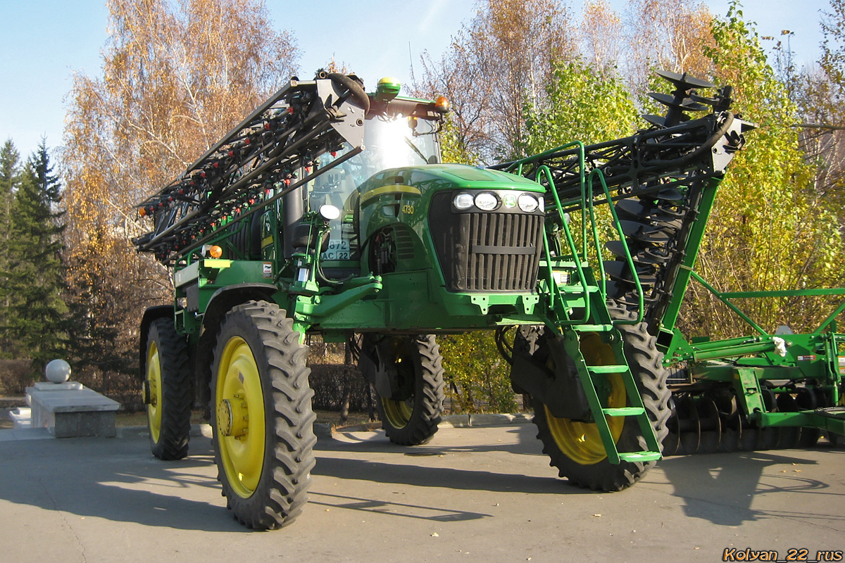 Алтайский край, № *872 АС 22 — John Deere 4730; Алтайский край — Спецтехника с нечитаемыми (неизвестными) номерами; Алтайский край — Выставка "Алтайская Нива 2010"