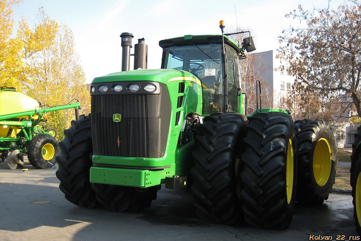 Алтайский край, № (22) Б/Н СТ 1222 — John Deere (общая модель); Алтайский край — Выставка "Алтайская Нива 2010"