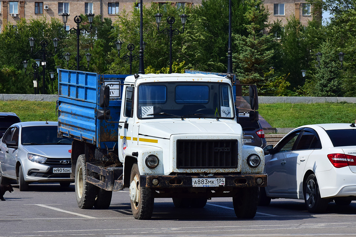 Волгоградская область, № А 883 МК 134 — ГАЗ-3309