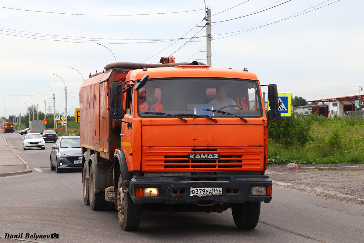 Ленинградская область, № В 379 УА 147 — КамАЗ-65115-62