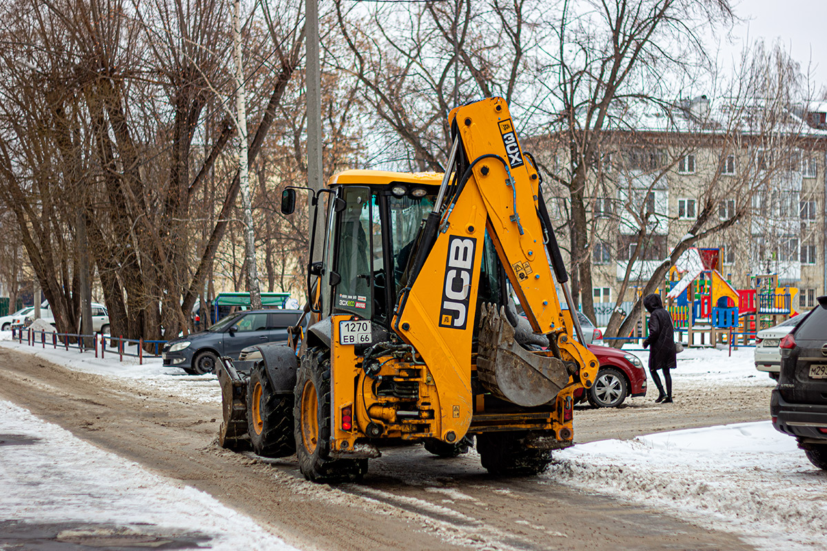 Свердловская область, № 1270 ЕВ 66 — JCB 3CX